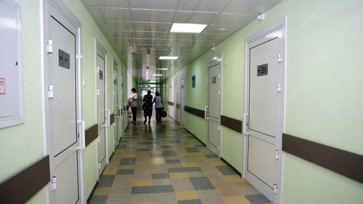 Под Саратовом открылась поликлиника на 400 посещений в смену