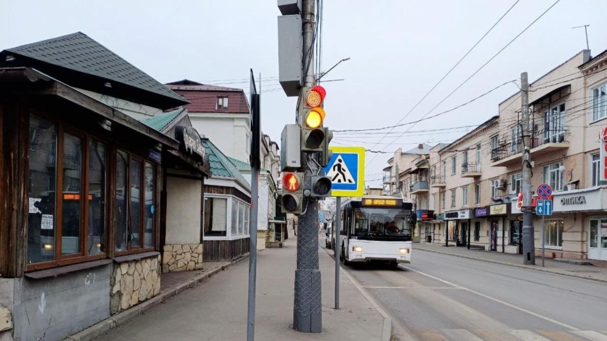Власти Энгельса ответили на вопрос о внедрении транспортной карты «Поехали»