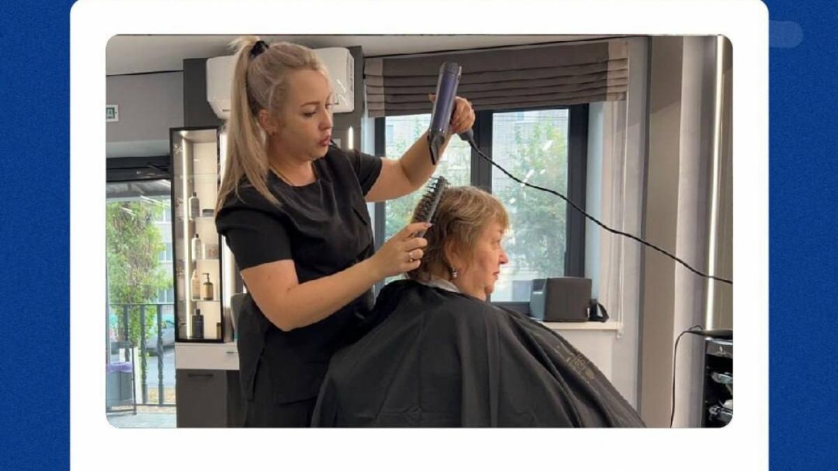 Многодетной саратовчанке помогли открыть свой салон красоты