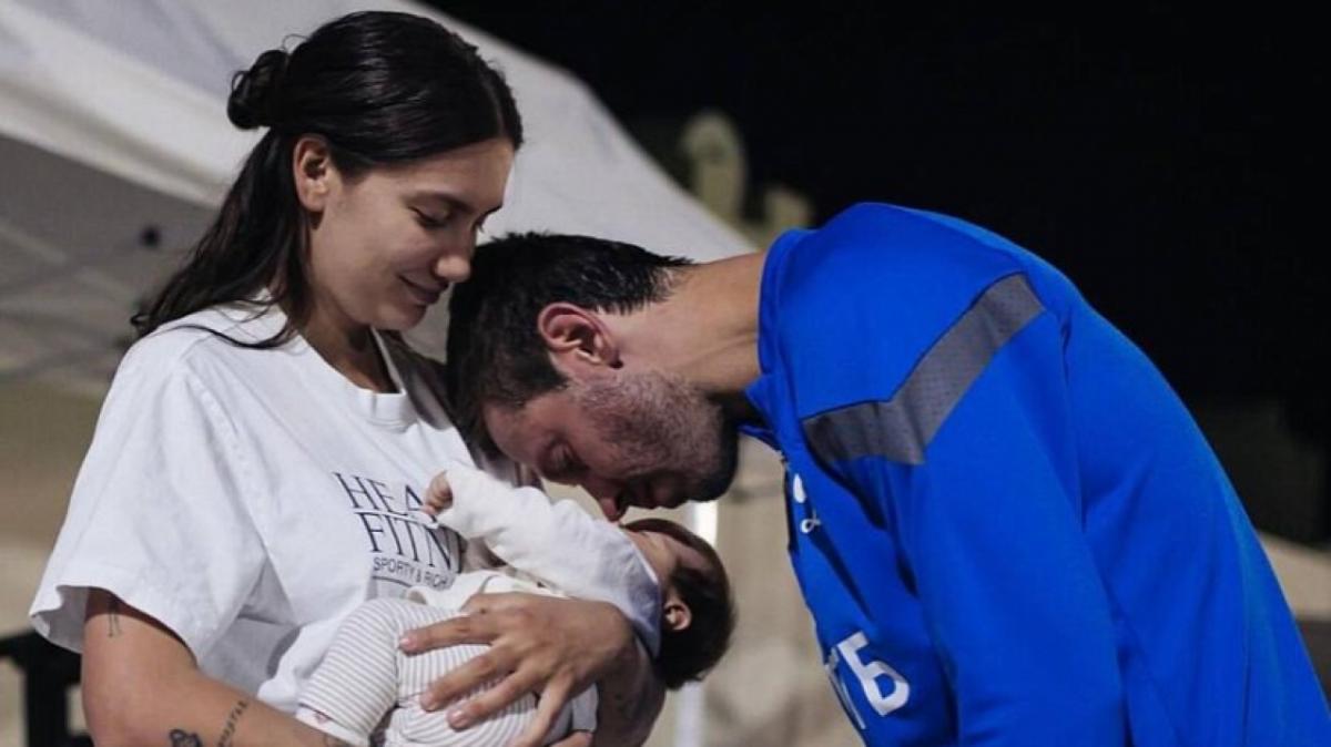 Саратовский футболист показал трогательное фото с маленькой дочкой