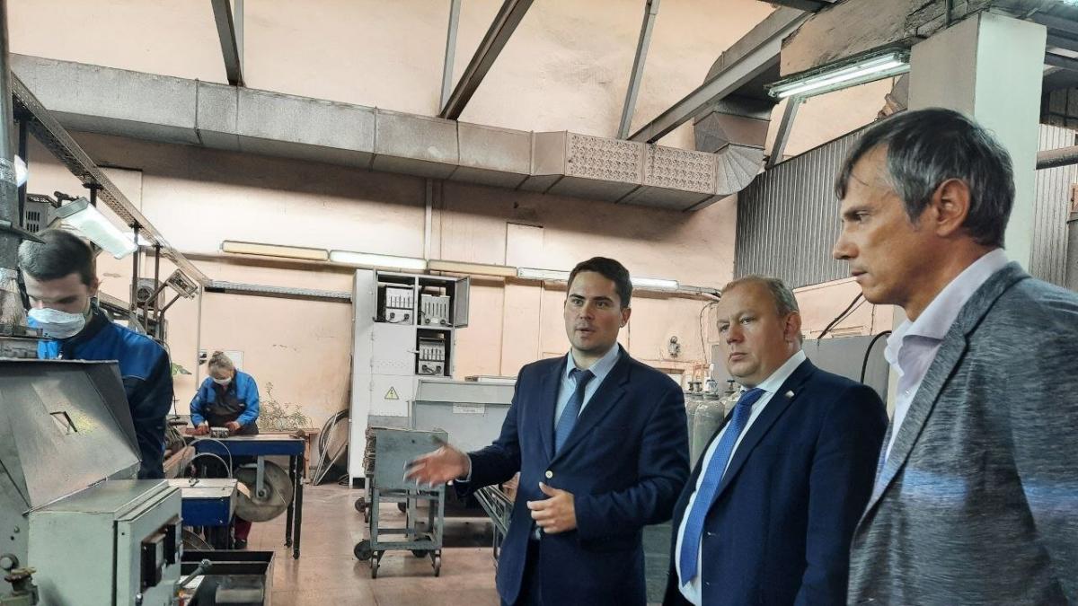 Минпромэнерго: на саратовском заводе АИТ действует антикризисная программа 