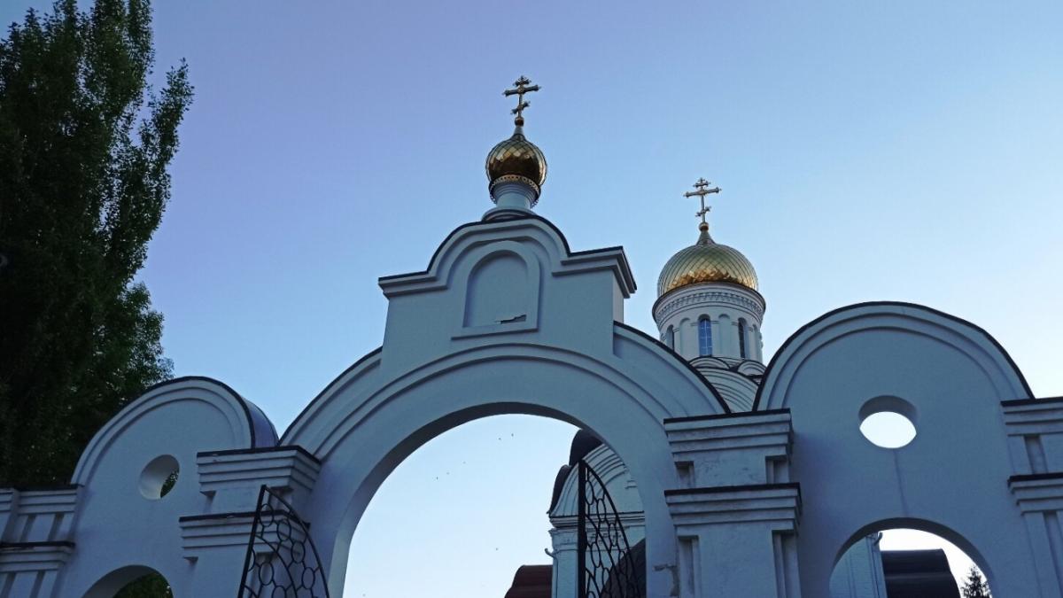 В Саратове иерея Козлова освободили за пьянство от служения в монастыре