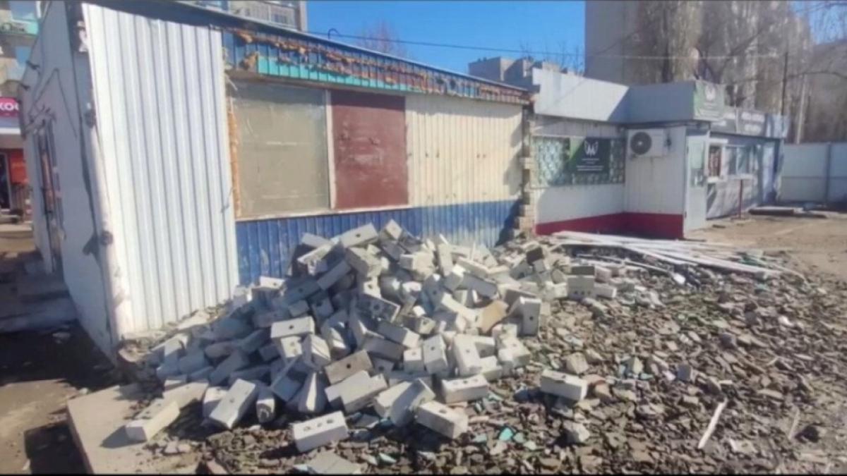 «Ночь длинных ковшей»: в Энгельсе снесут ярмарку по решению суда 