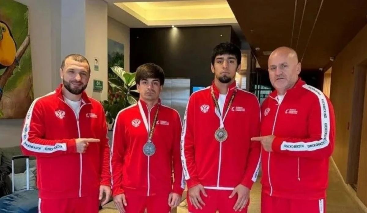 3 саратовских кикбоксера стали чемпионами мира в колумбийской Картахене