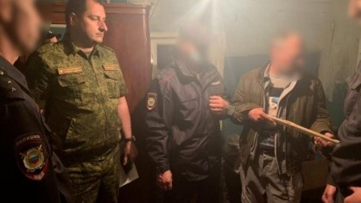 В Саратовской области мужчина выстрелил в жену из ружья из-за бутылки водки