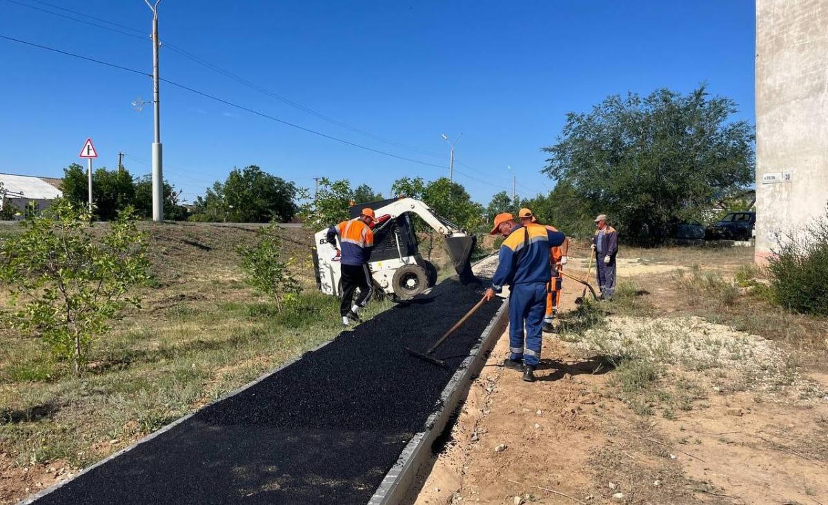 По региональной программе в Алгае отремонтируют более 1 км пешеходных дорожек