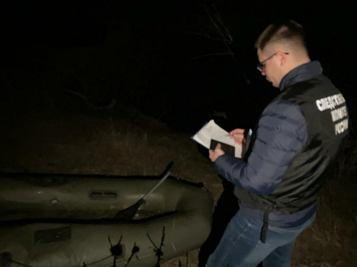 Под Саратовом рыбак выпал из лодки и скончался от переохлаждения
