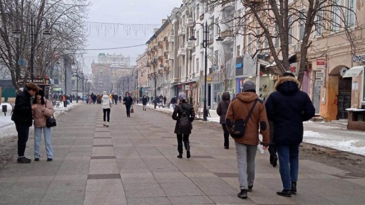 В центре Саратова на Слонова прохожие нашли мертвую женщину