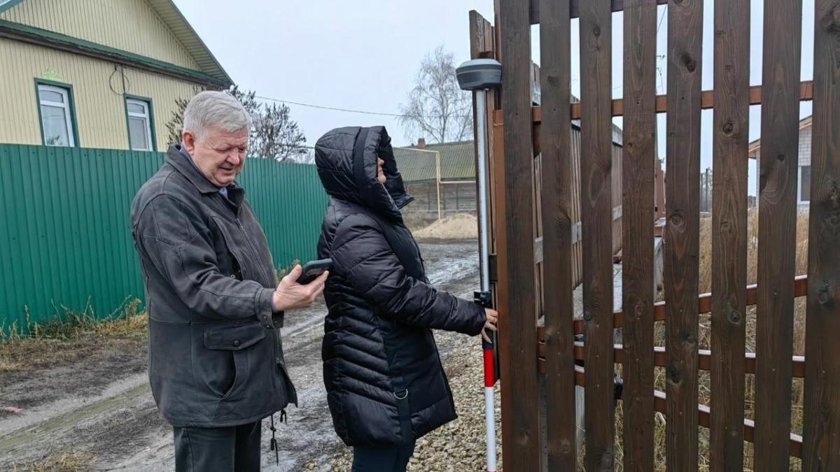 В Саратове факты ограничения доступа к Волге выявили с помощью спутников