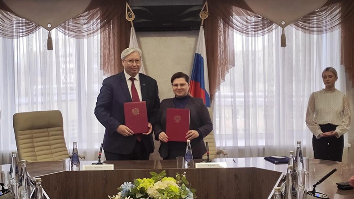 Подписано соглашение о сотрудничестве между ОАО «РЖД» и Саратовской государственной юридической академией