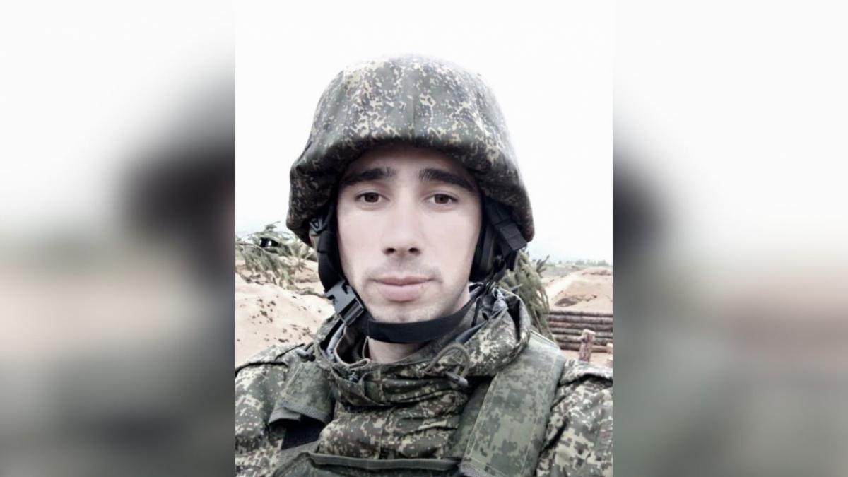 В зоне СВО от ранений умер рядовой Аяз Микаилов из Вольска