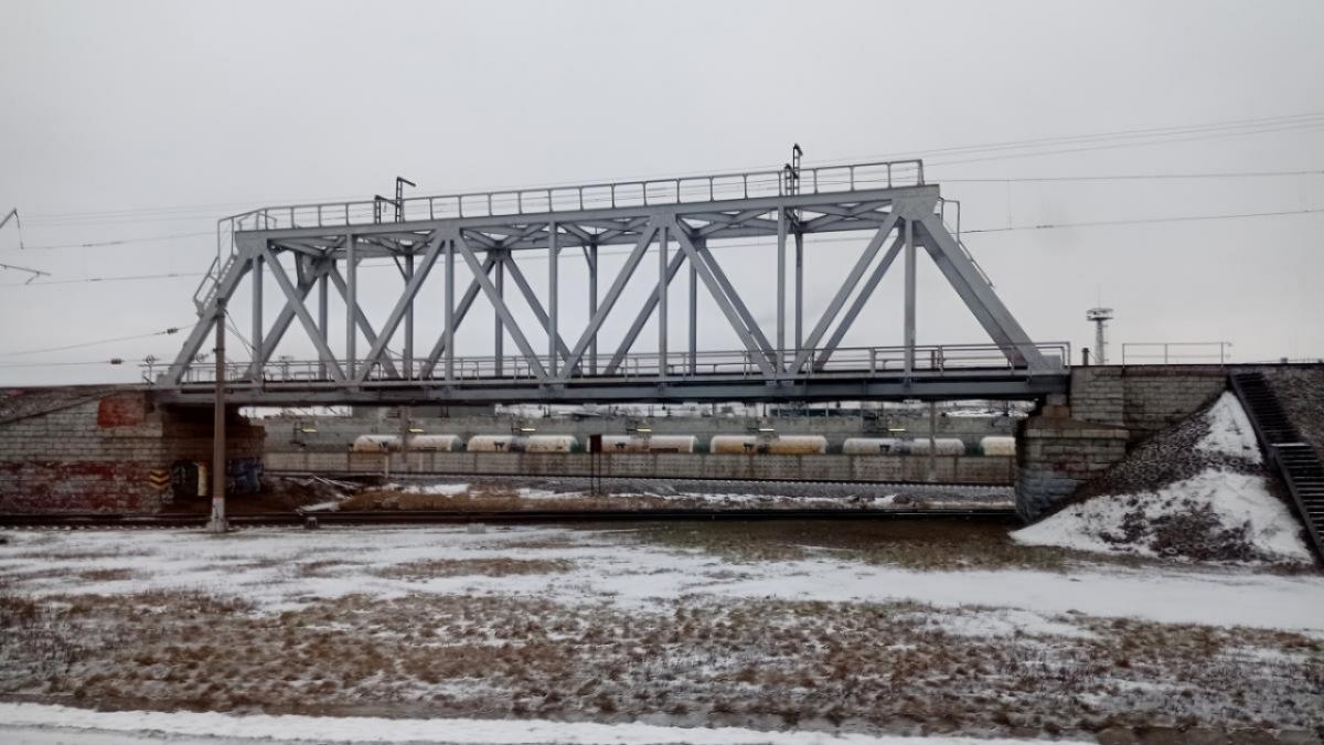 Бусаргин: в Саратовской области построят и отремонтируют 13 мостов в 2023 году