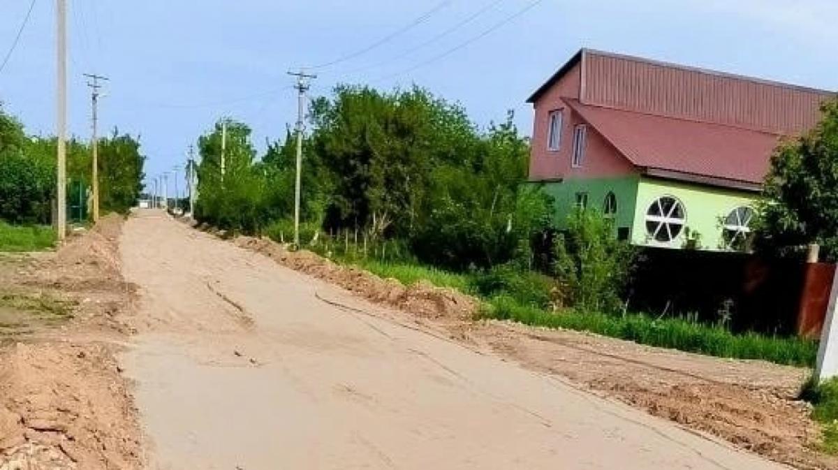 Жители саратовского села поблагодарили СР и депутата Калинина за ремонт дороги