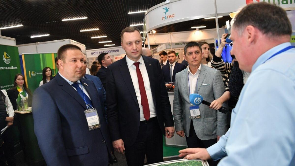Бусаргин призвал перерабатывать в регионе до 80-90 процентов продукции АПК