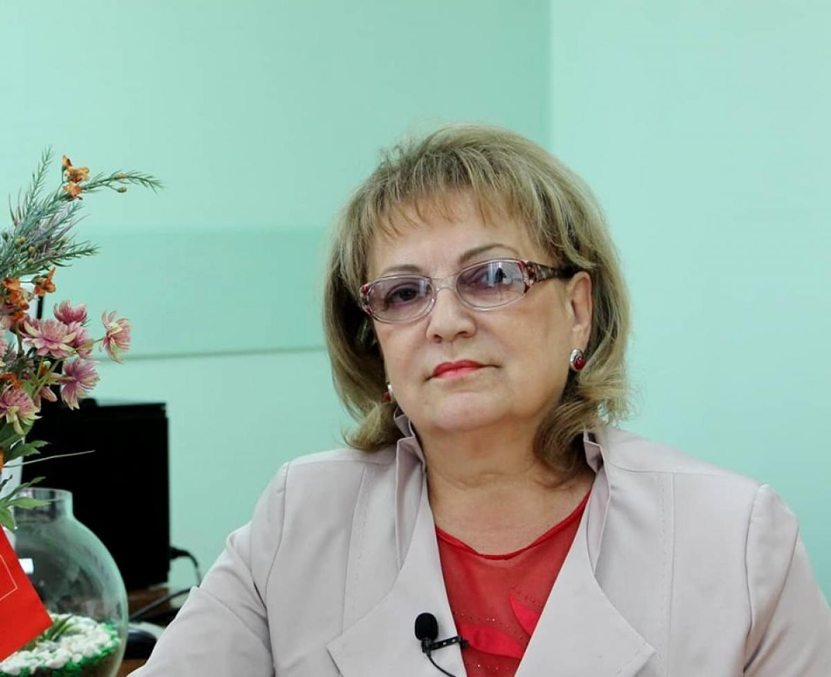 «Люди боятся, что без прививки их уволят или лишат льгот»: депутат Госдумы о «гонке вакцинирования» в регионах