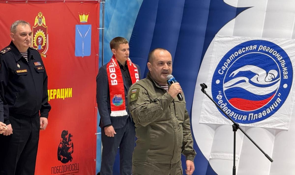 Депутат Калинин отметил благодарностями чемпионов по плаванию