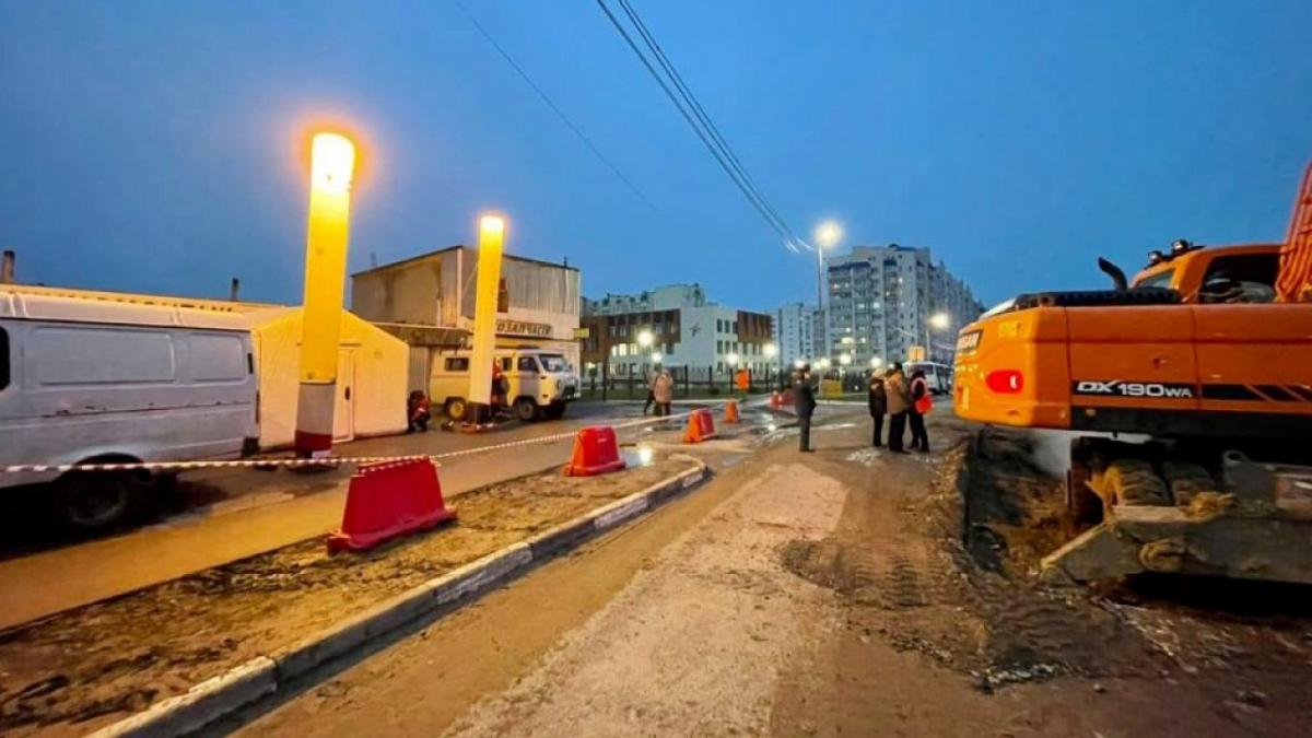 Мокроусова: последствия коммунальной аварии на Технической ликвидируют в ближайшие часы