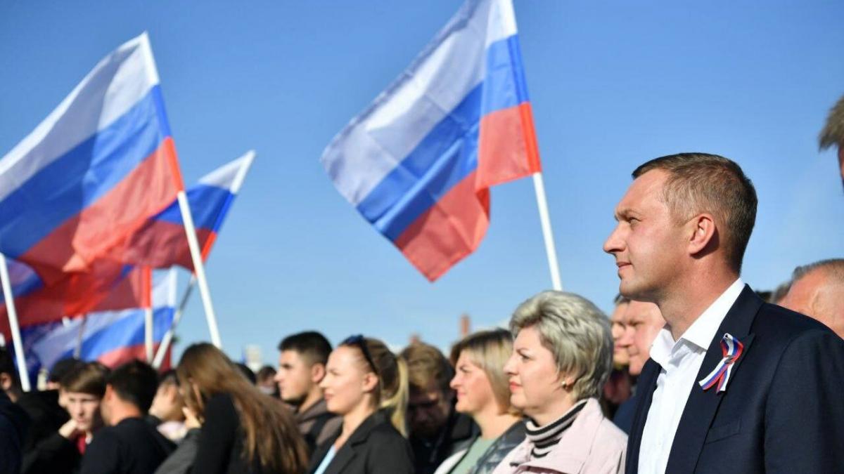 В Саратове отметили День воссоединения новых регионов с Россией