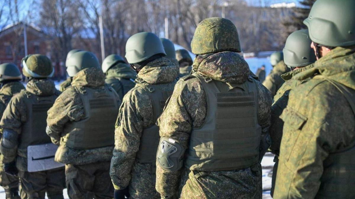 «Без вести пропавший» саратовский военный вернулся домой из плена