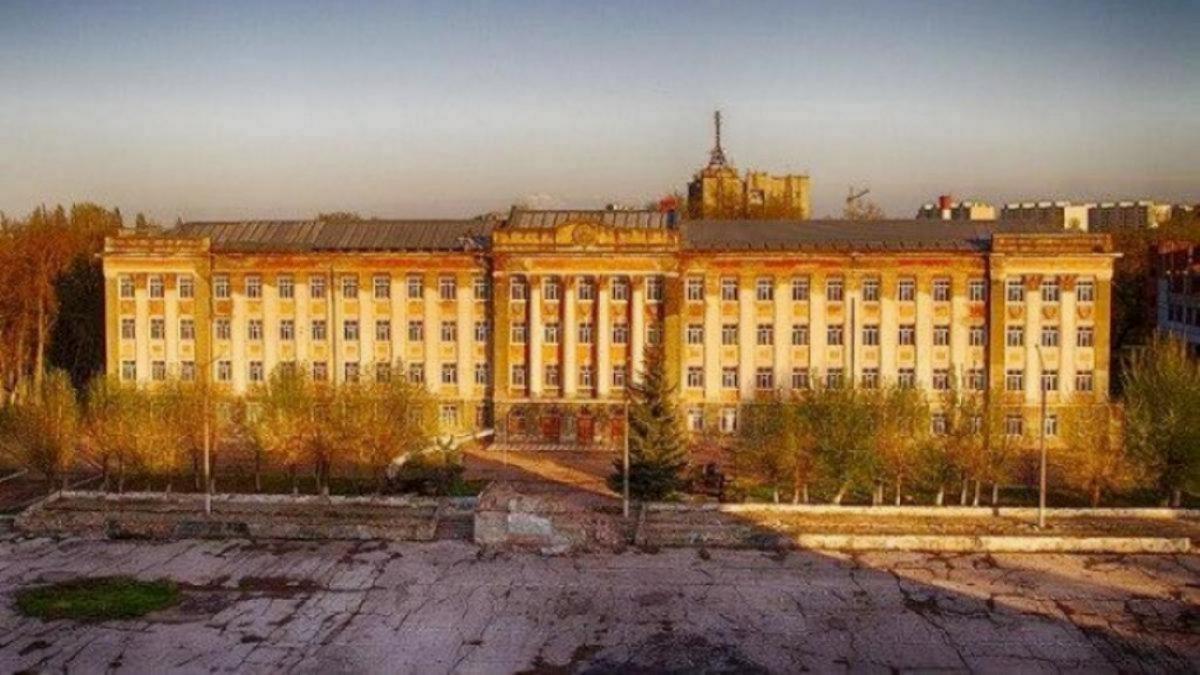 Застройка территории бывшего военного училища в Энгельсе: мнение Володина 