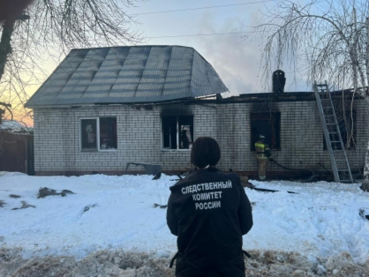 В Энгельсе на пожаре погибла пенсионерка | 11.03.2022 | Саратов - БезФормата