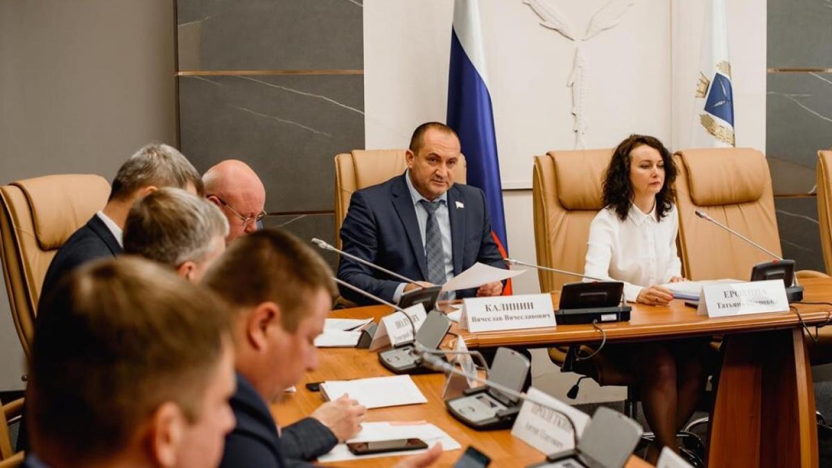 Саратовские депутаты обсудили важные законопроекты