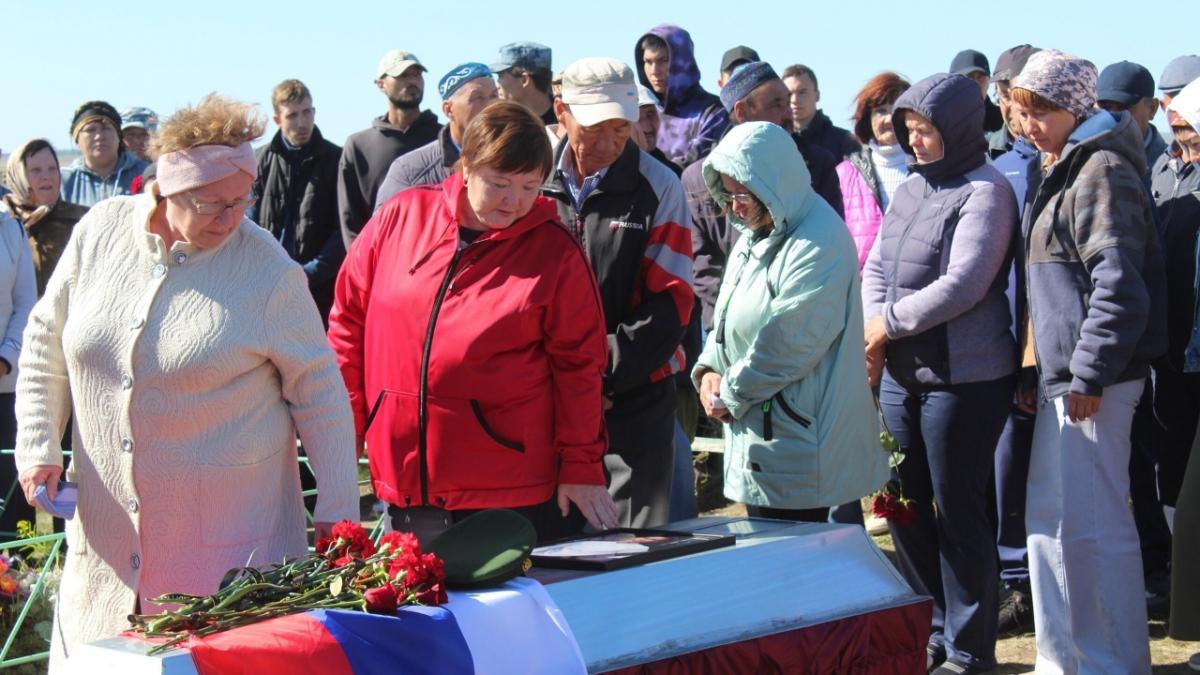 Уроженец Саратовской области Денис Кадыргалиев погиб в СВО