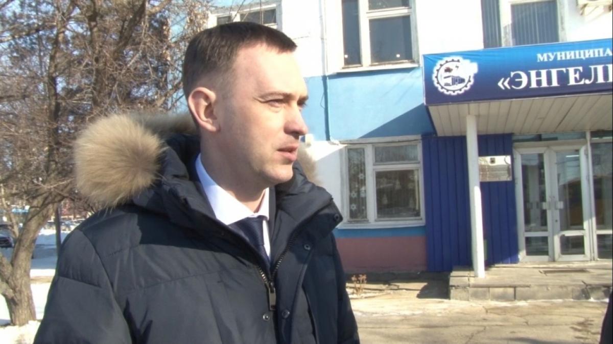 На ведущем транспортном предприятии Энгельса повысят зарплату