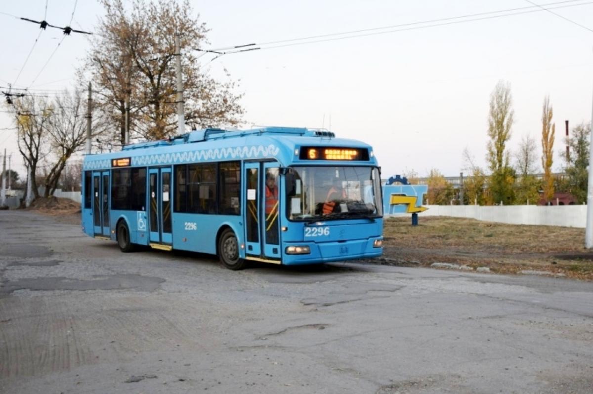 В Саратове водитель автобусного маршрута № 11 избил водителя троллейбуса