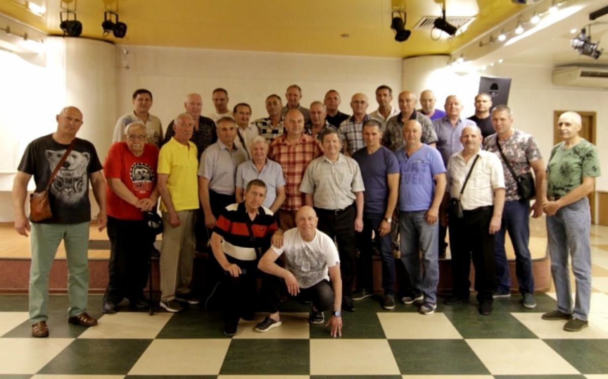 В Саратове прошла встреча ветеранов боксерского клуба «Сокол»