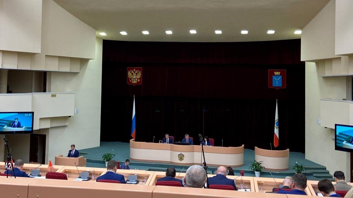 Саратовские депутаты выделили 500 млн рублей на выплаты мобилизованным и заложили средства на скоростной трамвай