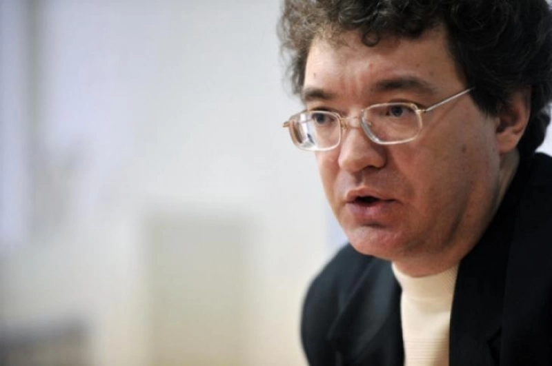 Александр Саверский: «Платите достойную зарплату российским врачам, а не заменяйте их мигрантами!»