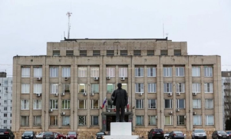 Удушливый запах гари и резь в глазах: кто отравил город Балаково?