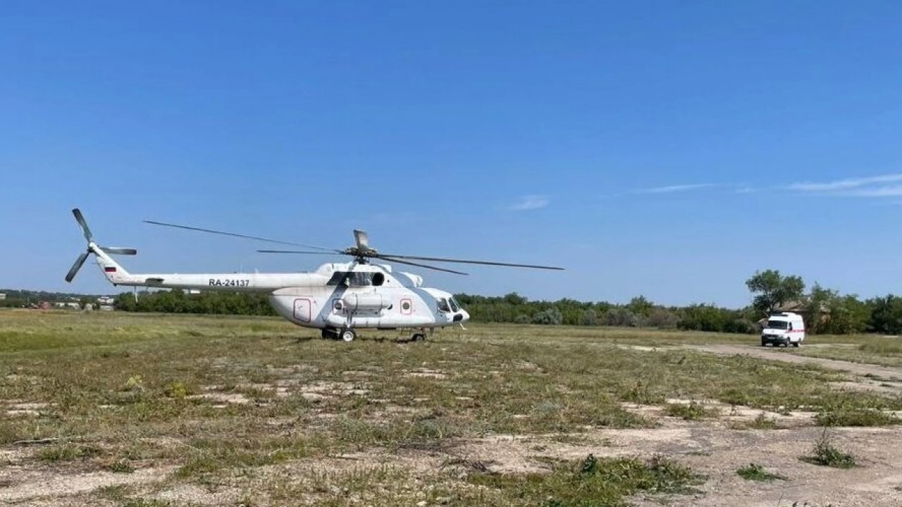 «Тяжелого» больного из Перелюба транспортировали в Саратов по воздуху