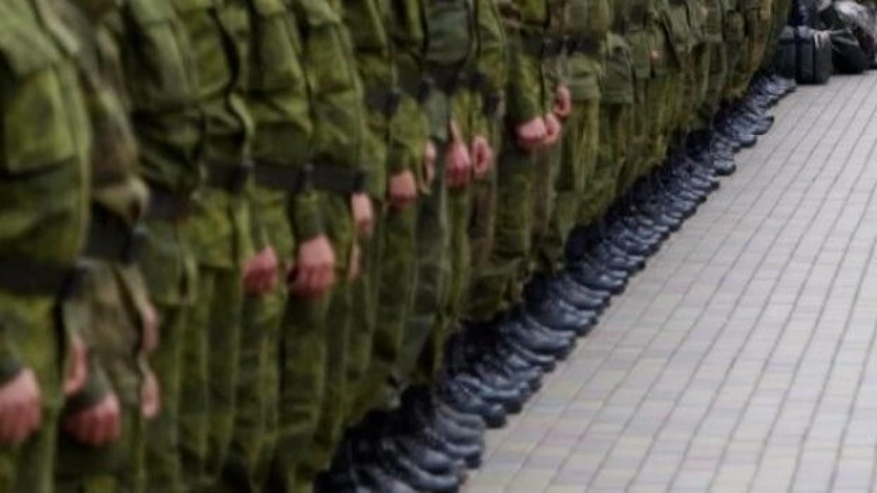 Два добровольца из саратовского отделения «Молодой гвардии» отправились на СВО
