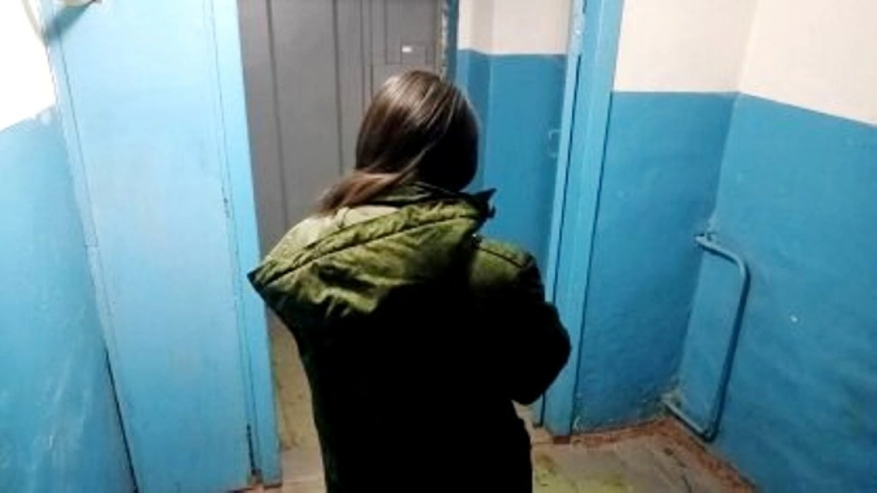 Саратовец обнаружил мертвым 45-летнего брата в подъезде
