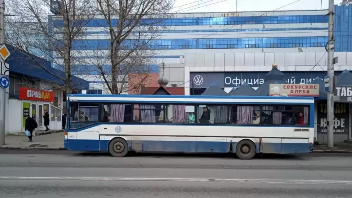 В Саратове на время остановки движения 3 трамваев запустят новый автобус №19