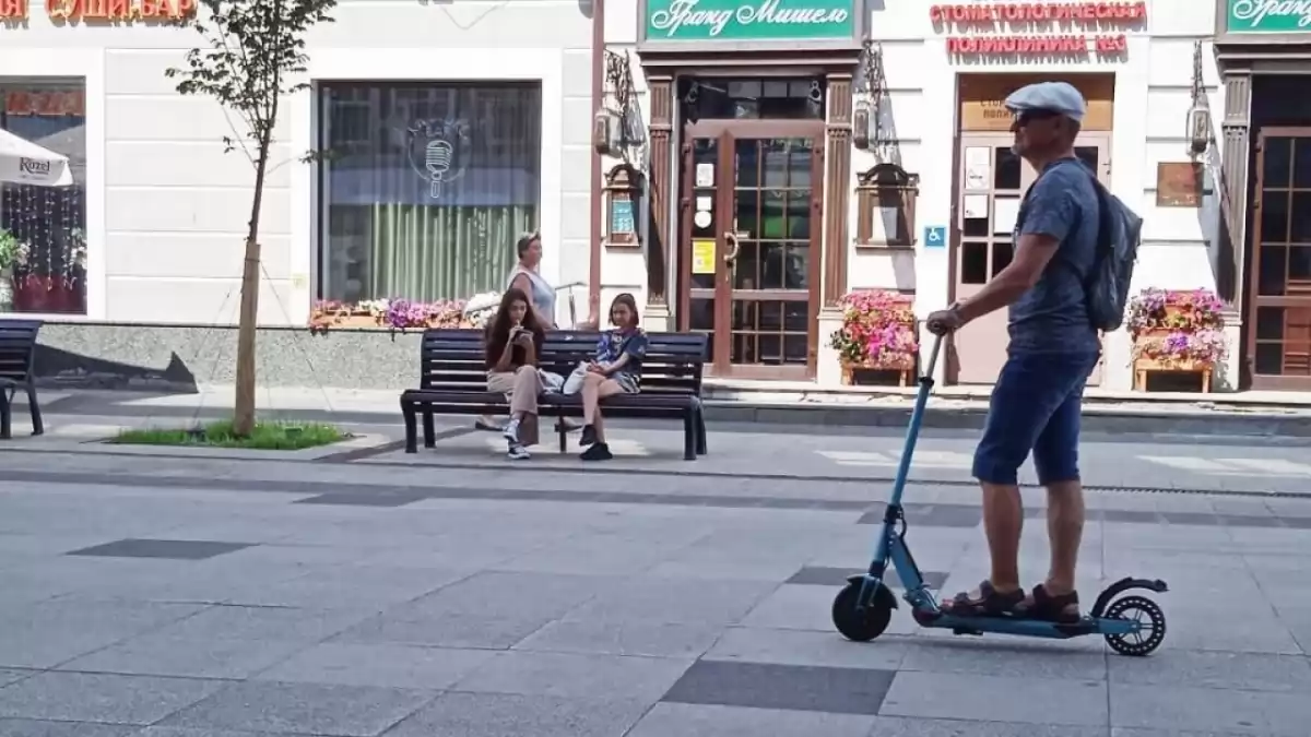 В Саратове на ряде улиц запретят движение электросамокатов