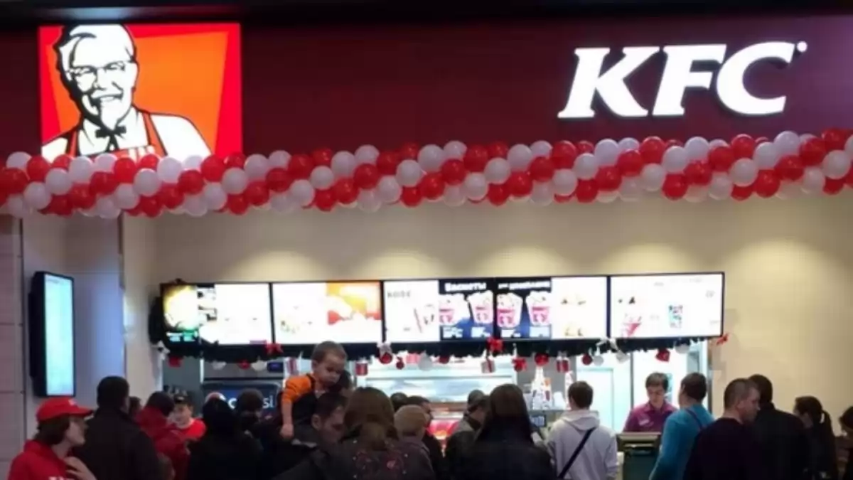 Часть ресторанов KFC сменит название и позиции в меню: в Саратове и  Энгельсе 12 заведений