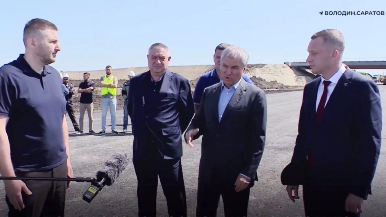 Володин раскритиковал низкое качество ремонта саратовских дорог