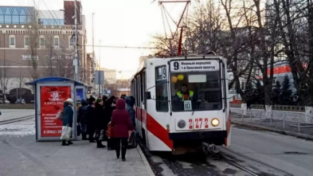 В Саратове перекрыли две центральные улицы