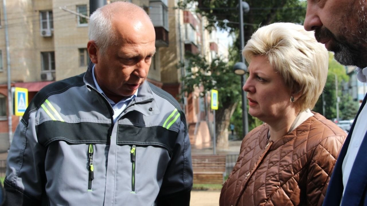 Мокроусова назвала сроки устранения коммунальной аварии на Рахова 