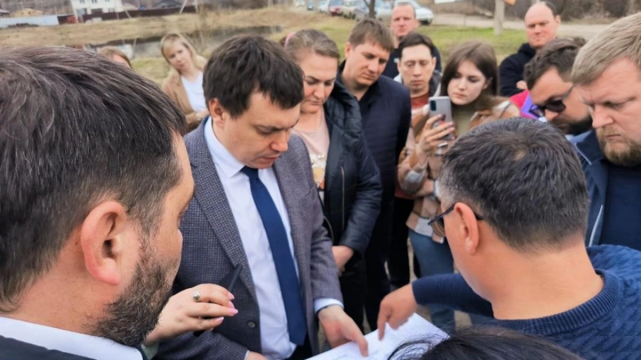 Мигачев: идут суды по 14 проблемным домам без соцобъектов
