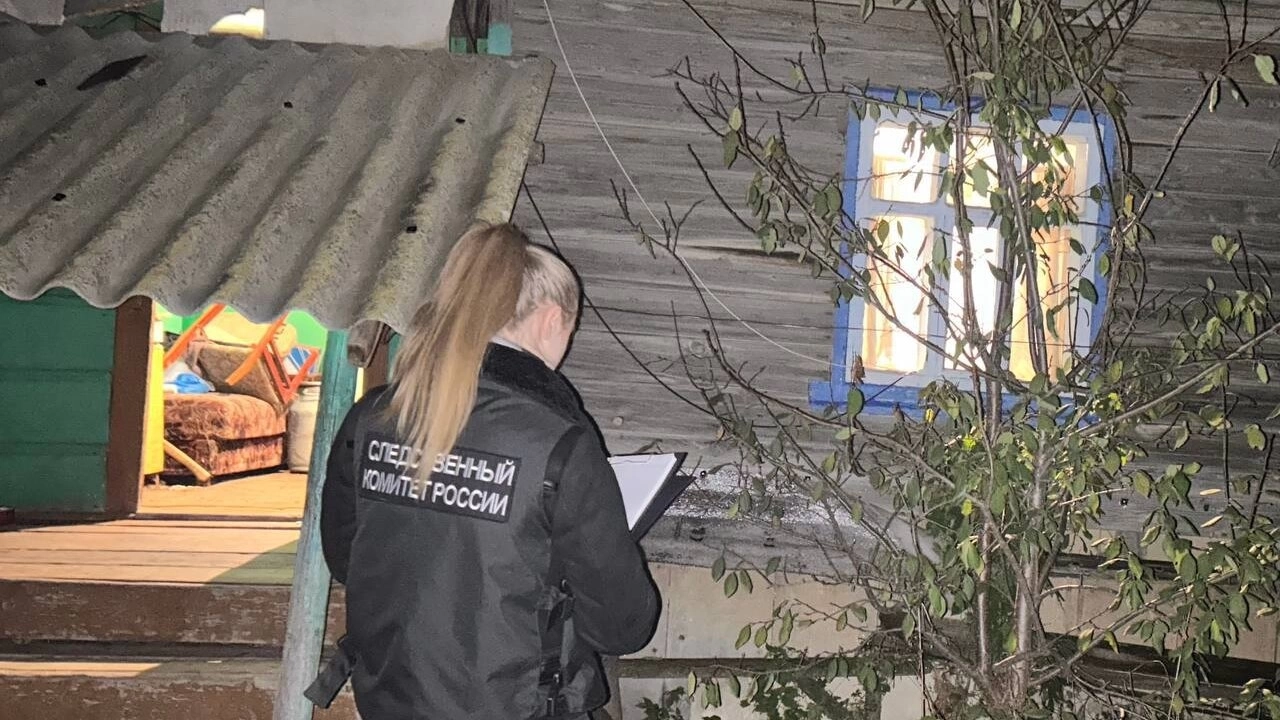 СК: под Саратовом угорели насмерть женщина и двое мужчин