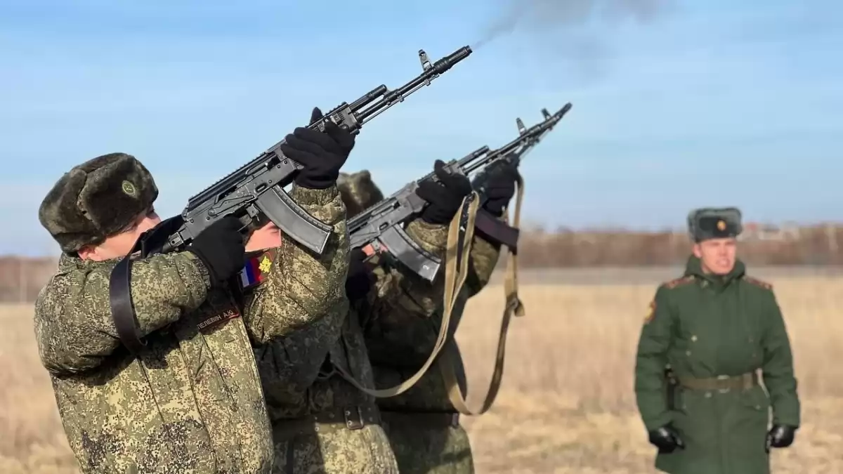 В селе Рекорд простились с погибшим в СВО военным Павлом Соколовым