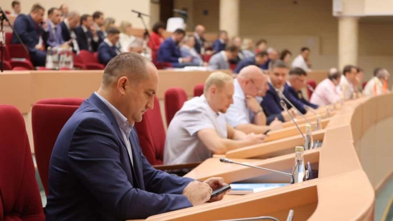 Калинин приветствовал создание межпарламентской комиссии России и КНР