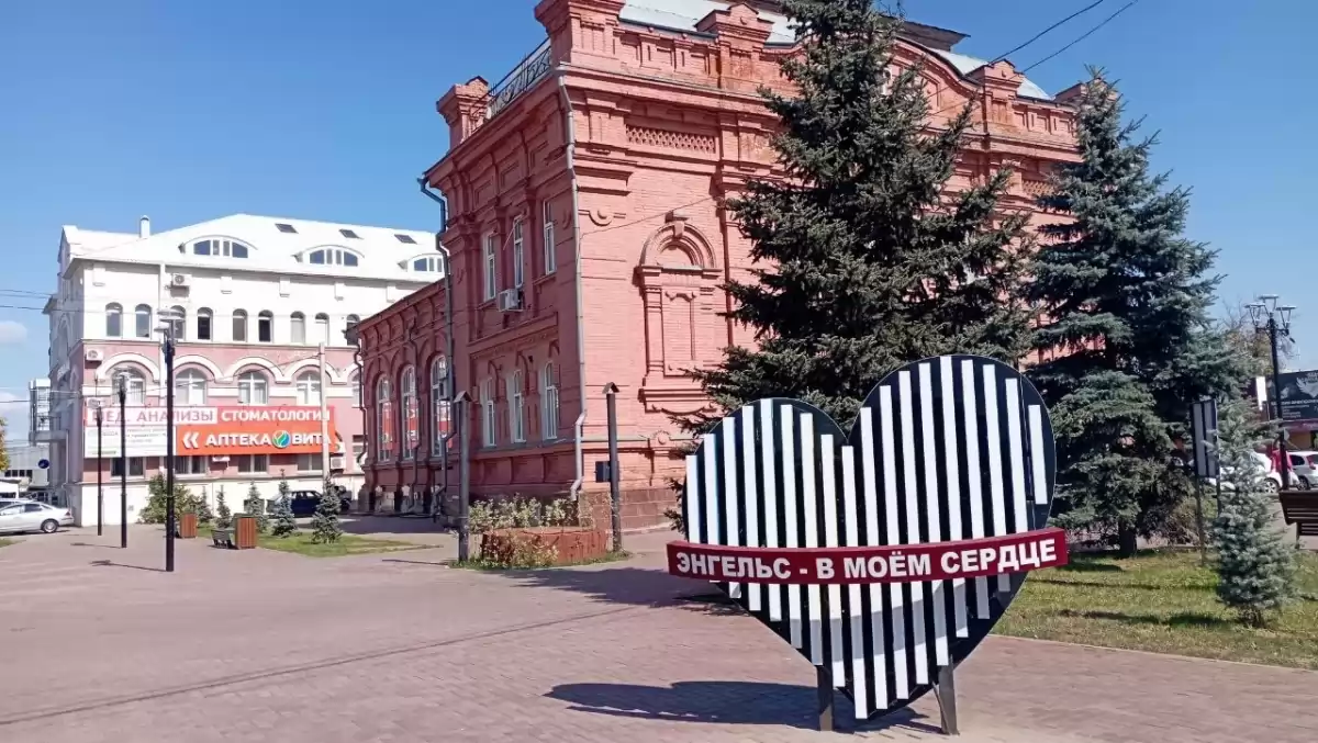 Масштабный проект в центре Энгельса: фасады домов станут другими