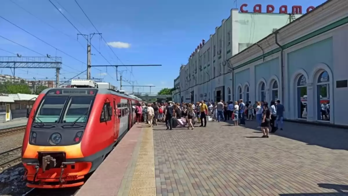 Время в пути поезда Саратов-Москва сократится на 2 часа к 2027 году