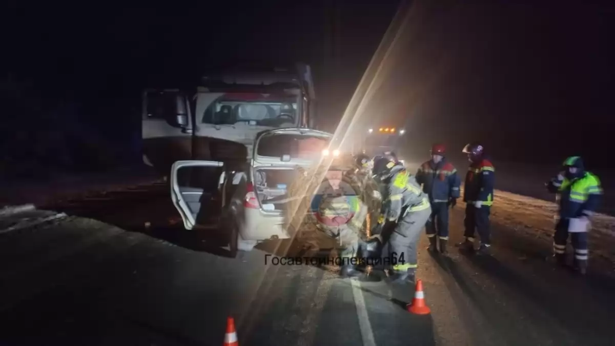 Два человека погибли в ДТП под Саратовом на трассе Каспий