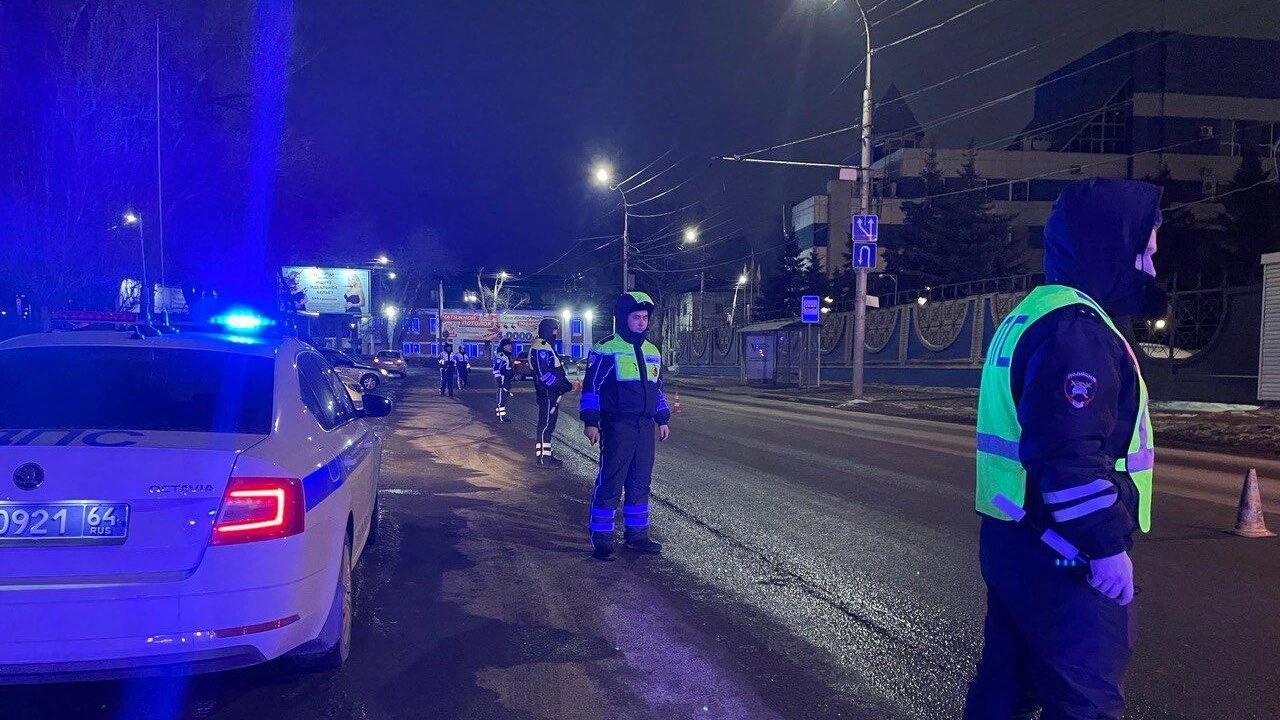 В Саратове инспекторы ГИБДД за выходные отловили 49 пьяных водителей